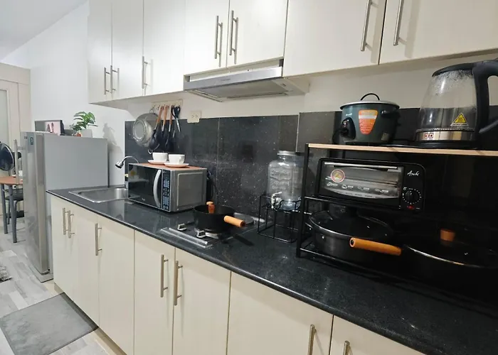 Sea Residences By Fernan Near Moa & Naia Pool View * Manila